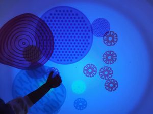 Table lumineuse Snoezelen au RPE de Brétigny-sur-Orge