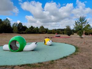 Assistante maternelle à Brétigny-sur-Orge – photo d'un espace de jeux pour les tout petits au parc Bois Badeau