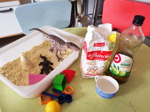 Ingrédients pour réaliser du sable magique – Activité comestible et sans risques adaptées aux enfants à Brétigny-sur-Orge