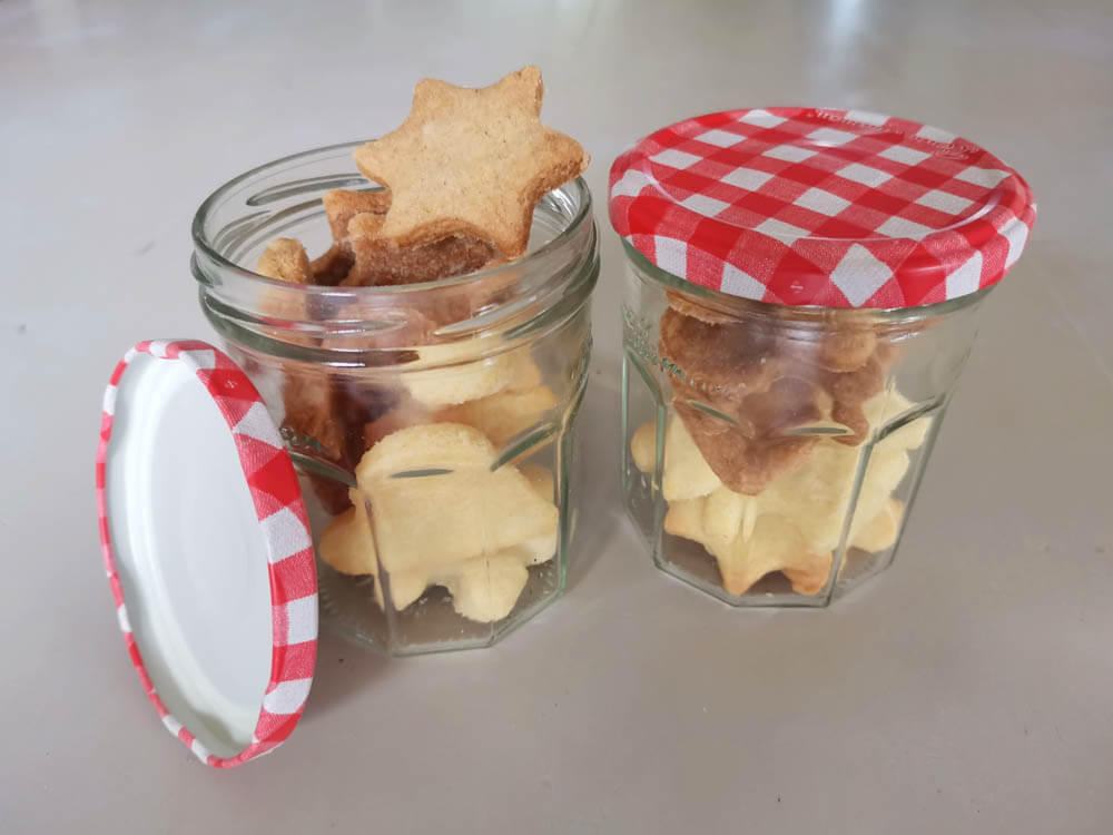 Sablés de Noël faits maison avec les enfants à Brétigny